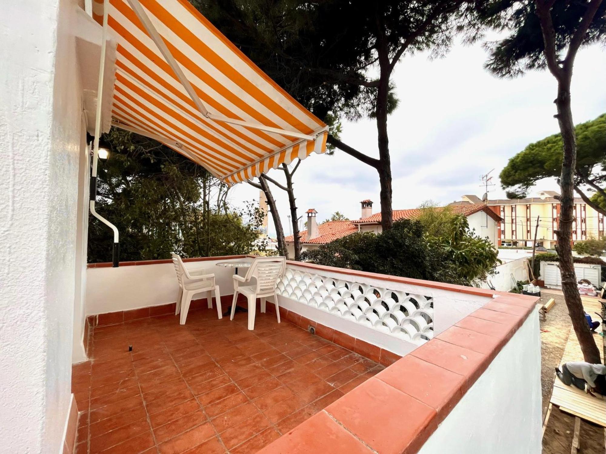 Nuevos Apartamentos Frente Al Mar Y A La Playa Castelldefels Kültér fotó