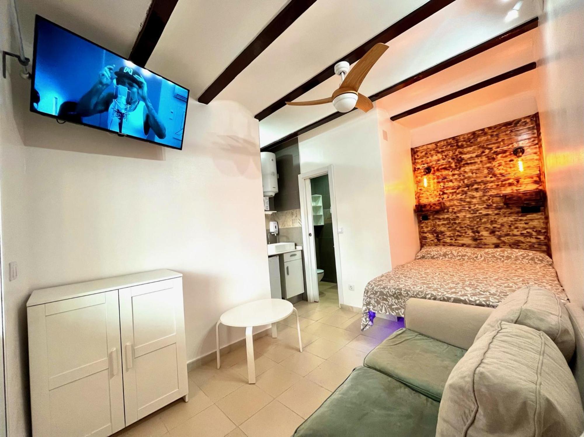 Nuevos Apartamentos Frente Al Mar Y A La Playa Castelldefels Kültér fotó